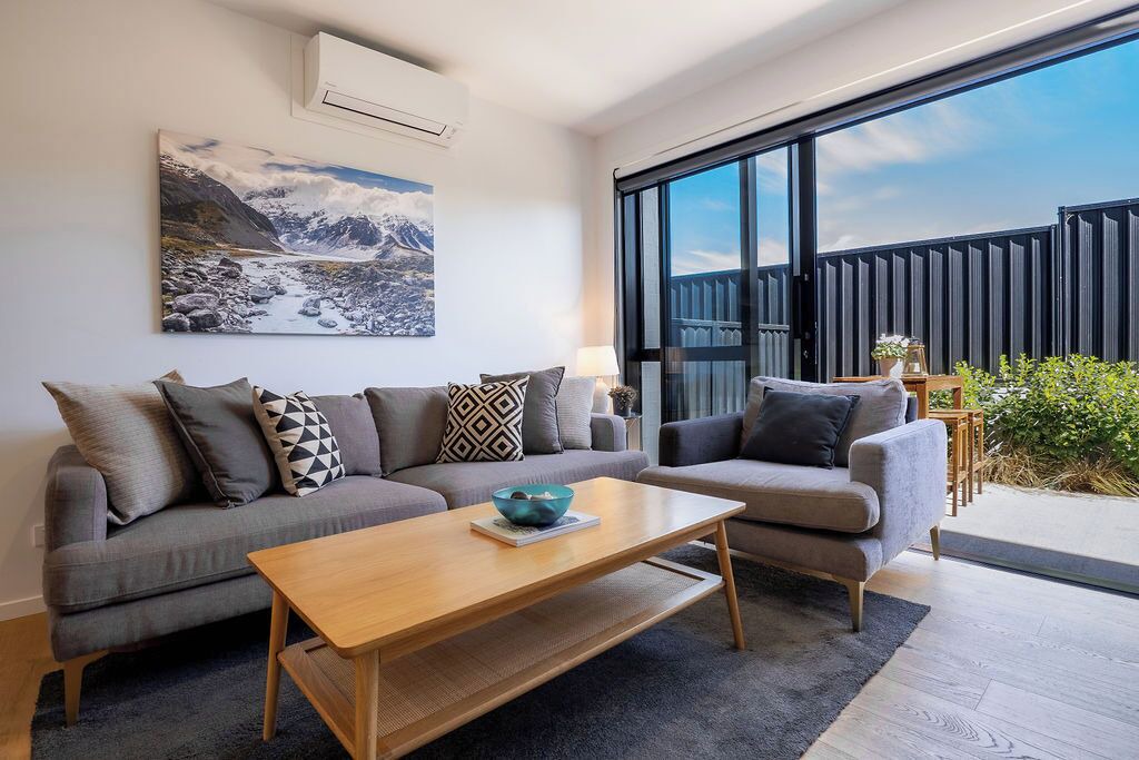Photo of Livingroom in Albert Town