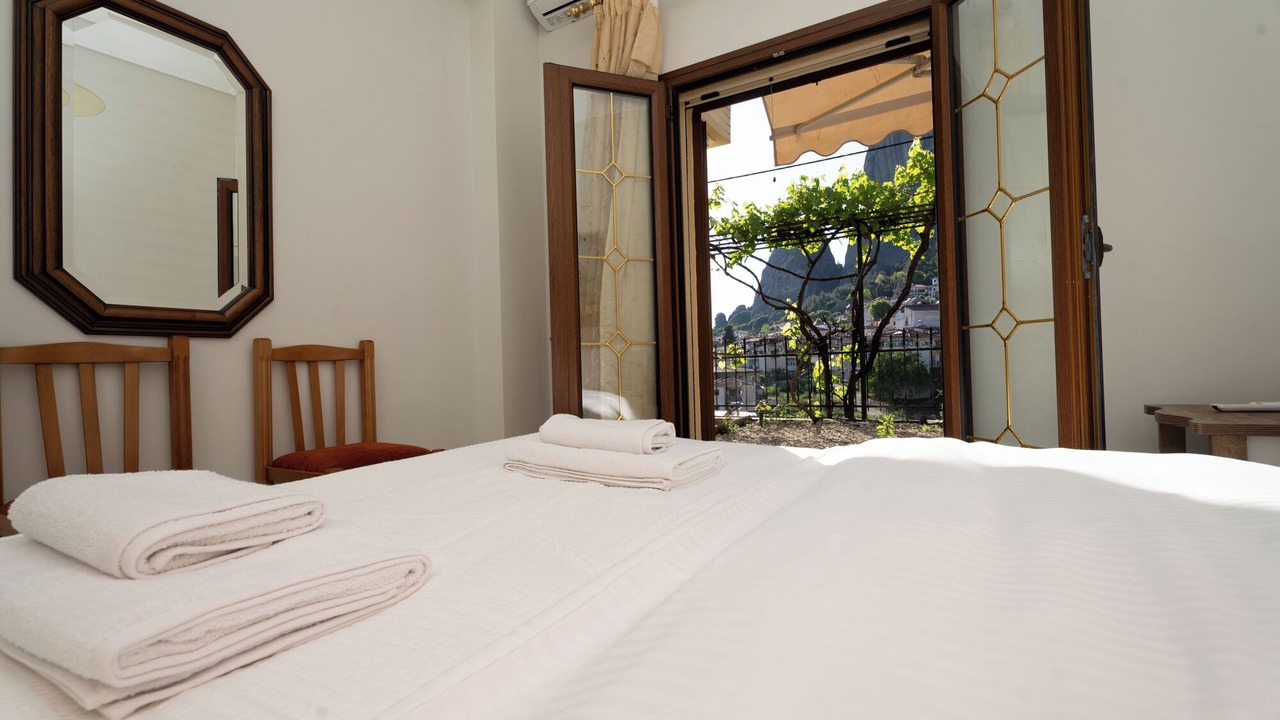 Photo of Bedroom in Kalambaka