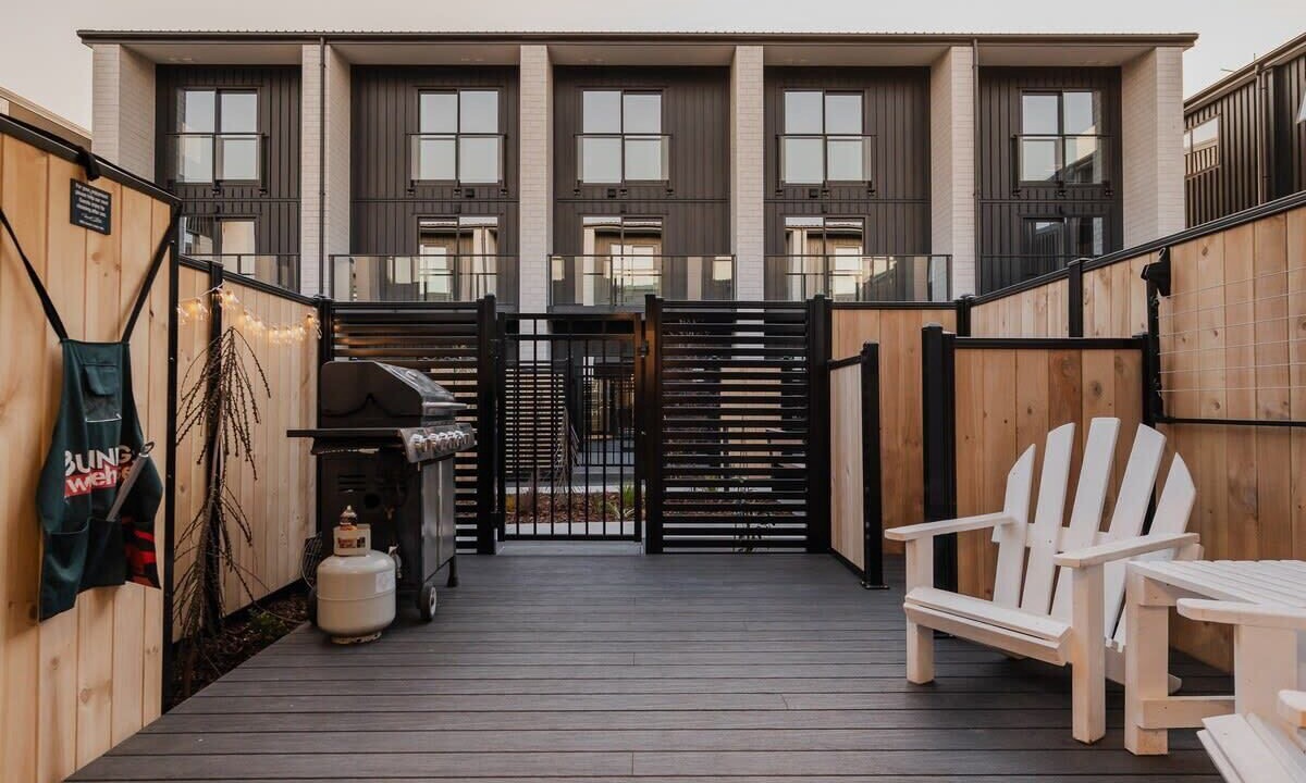 Photo of Patio Balcony in Christchurch City Centre