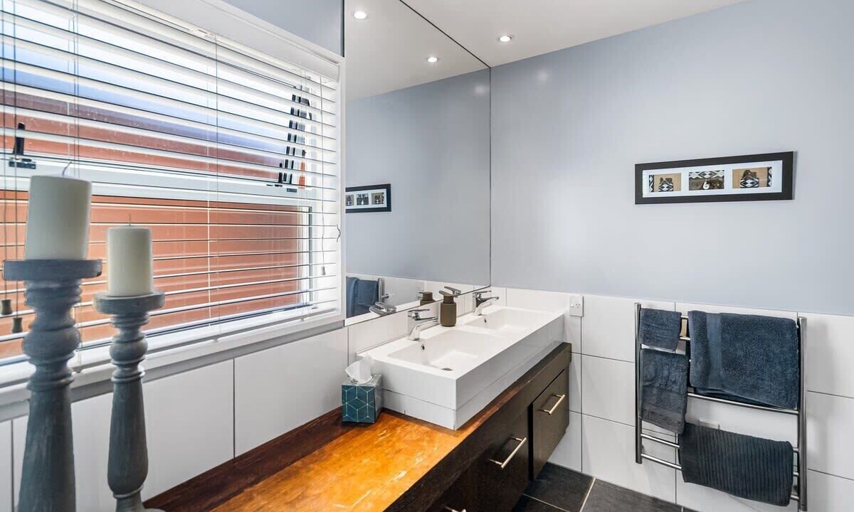 Photo of Bathroom in Merivale