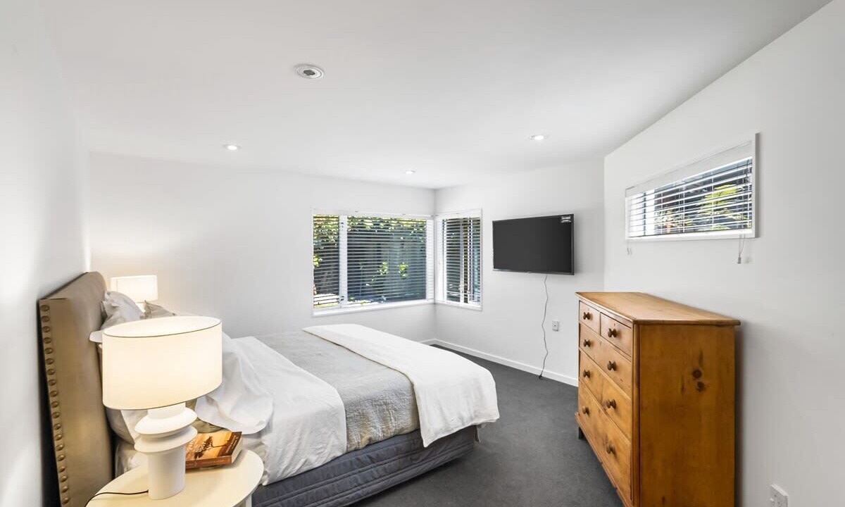 Photo of Bedroom in Merivale