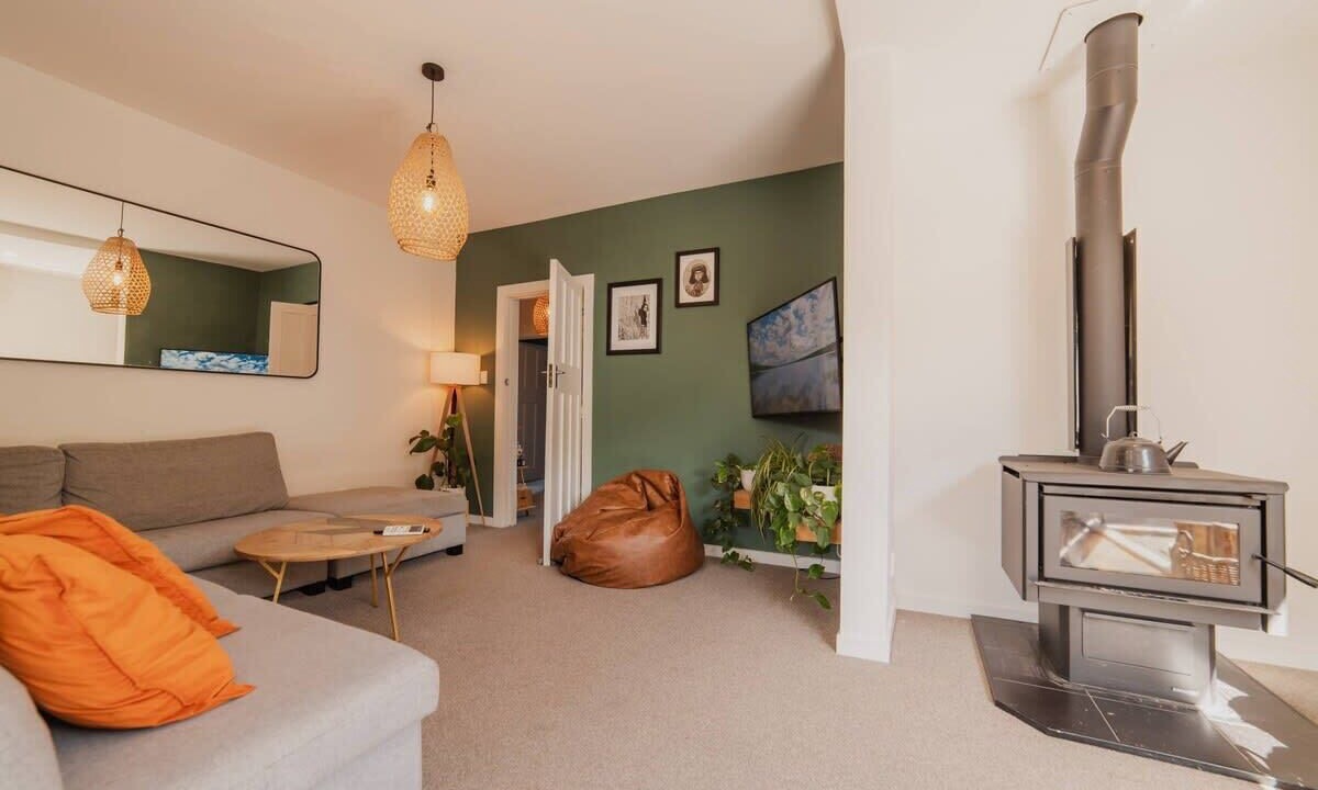 Photo of Livingroom in Somerfield