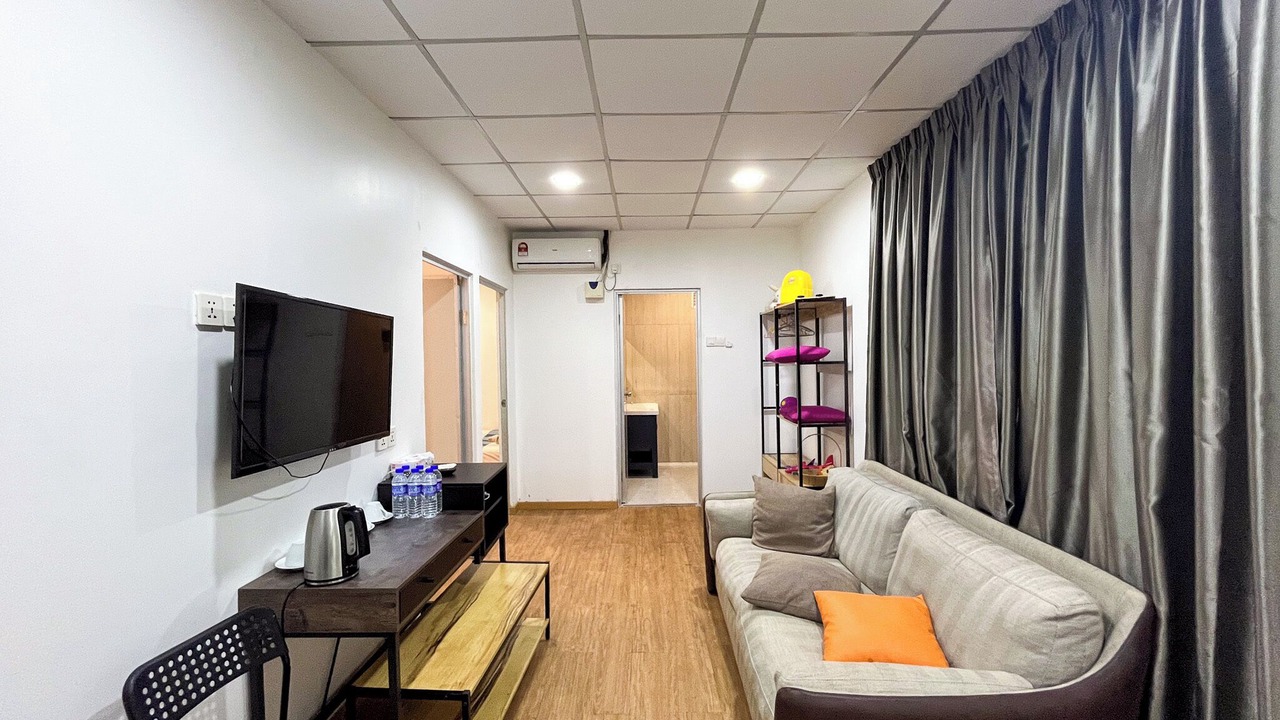 Photo of Livingroom in Titiwangsa