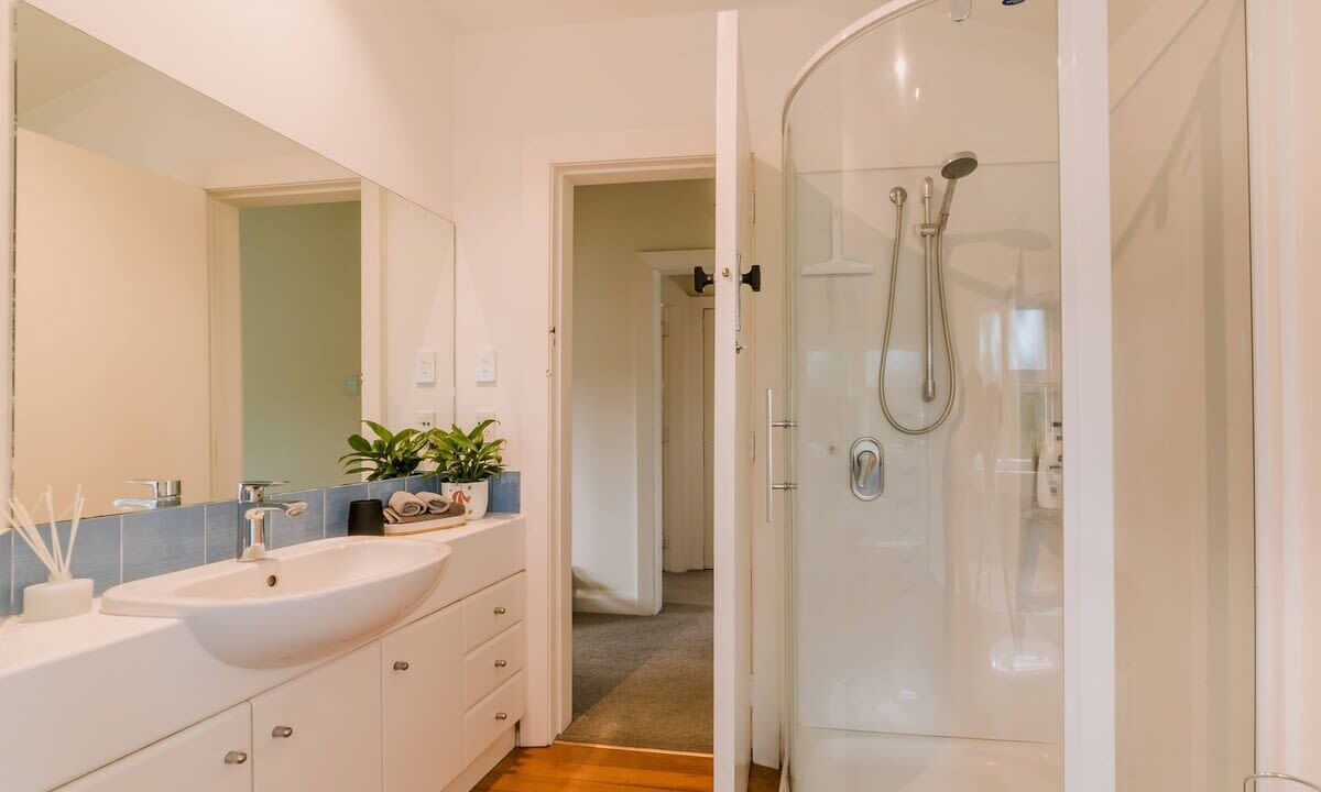 Photo of Bathroom in Merivale