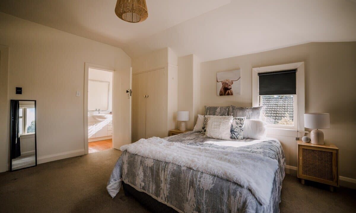Photo of Bedroom in Merivale