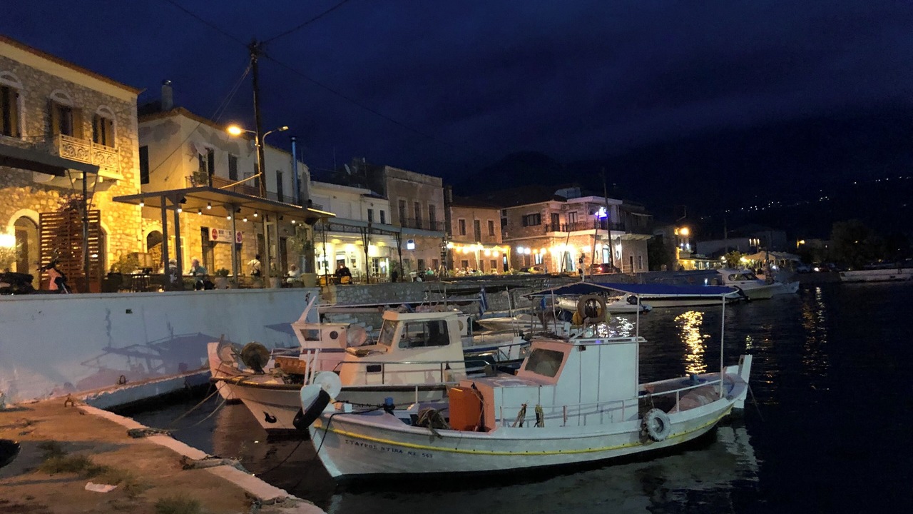 Photo of Others in Lefktron