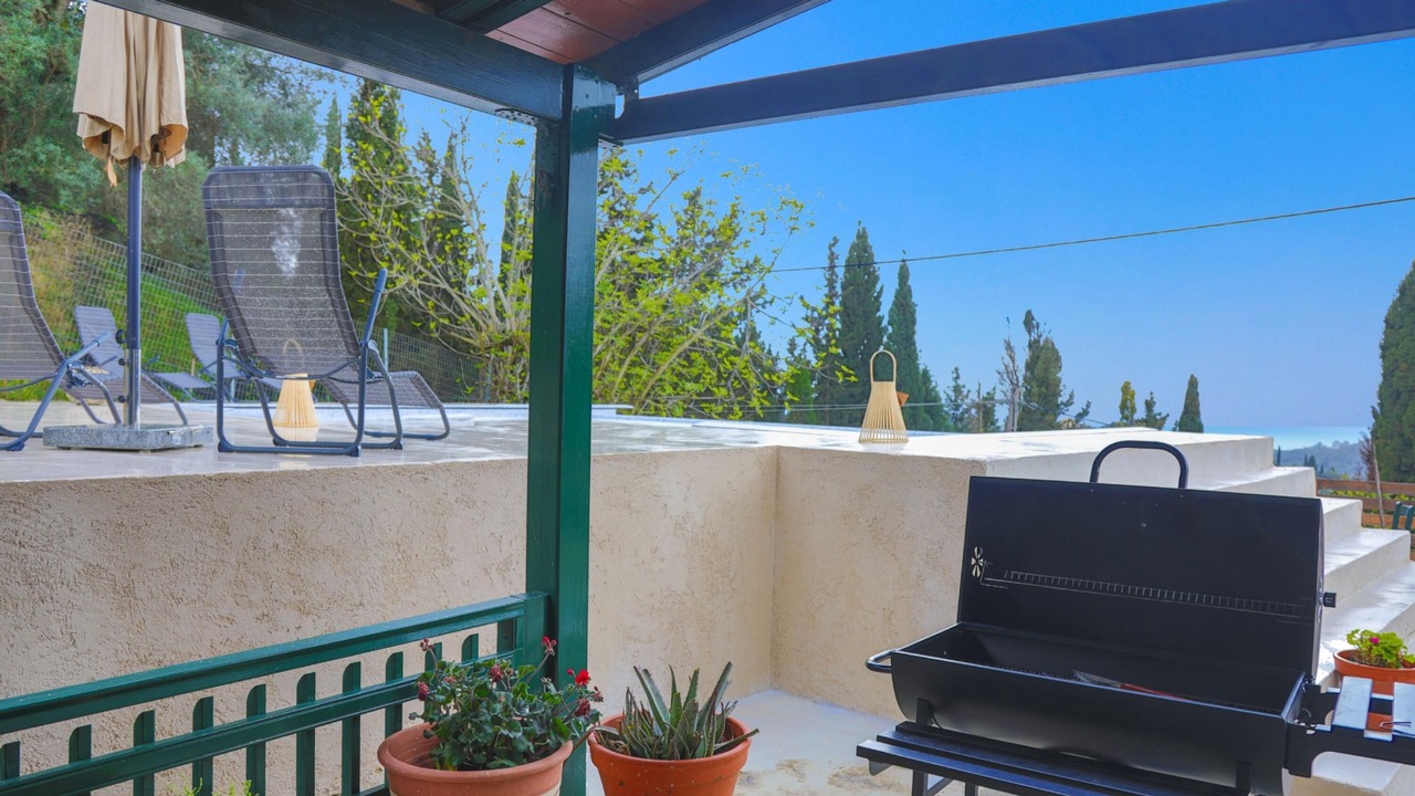 Photo of Patio Balcony in Magoulades