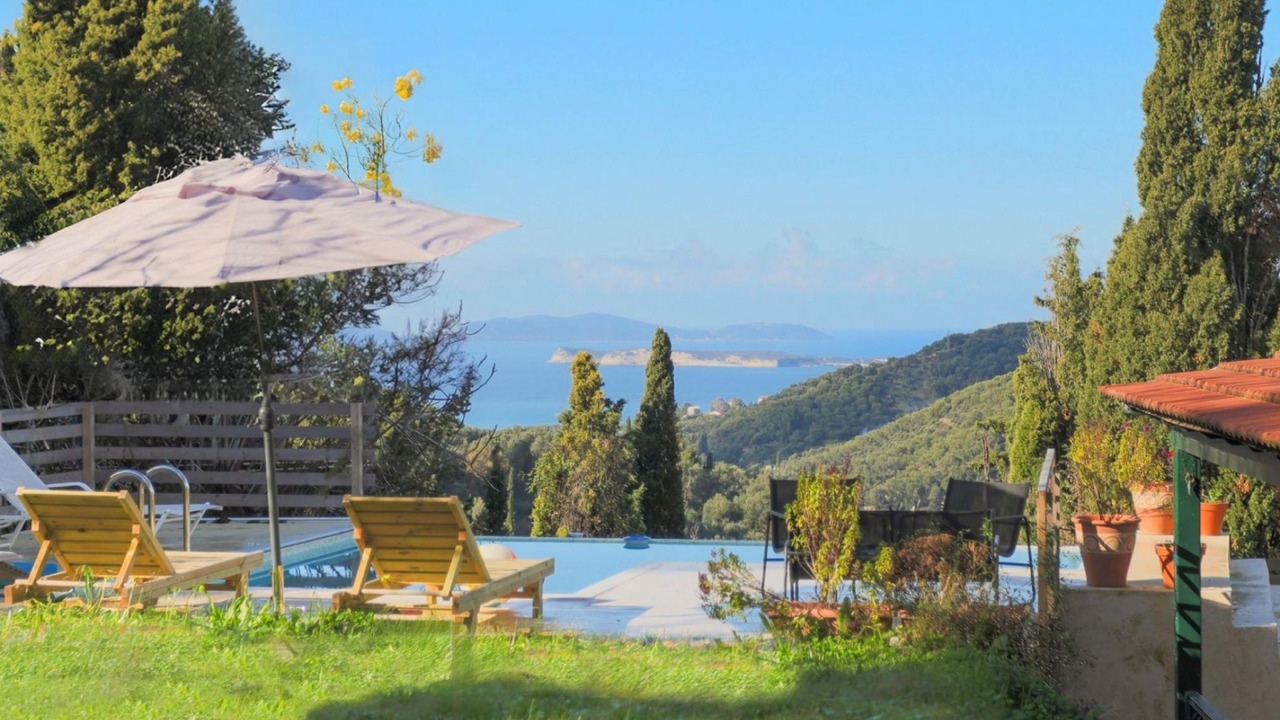 Photo of Outdoor in Magoulades