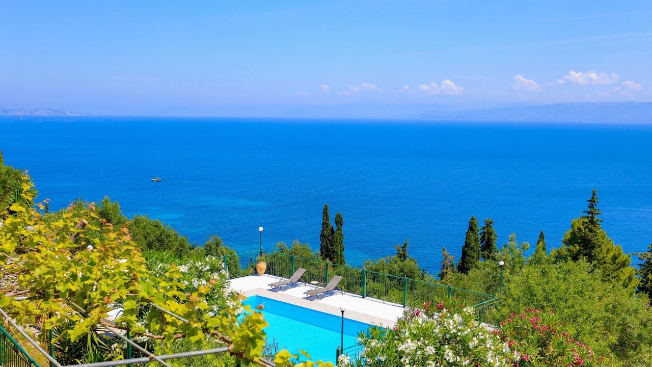 Photo of Outdoor in Koutsi