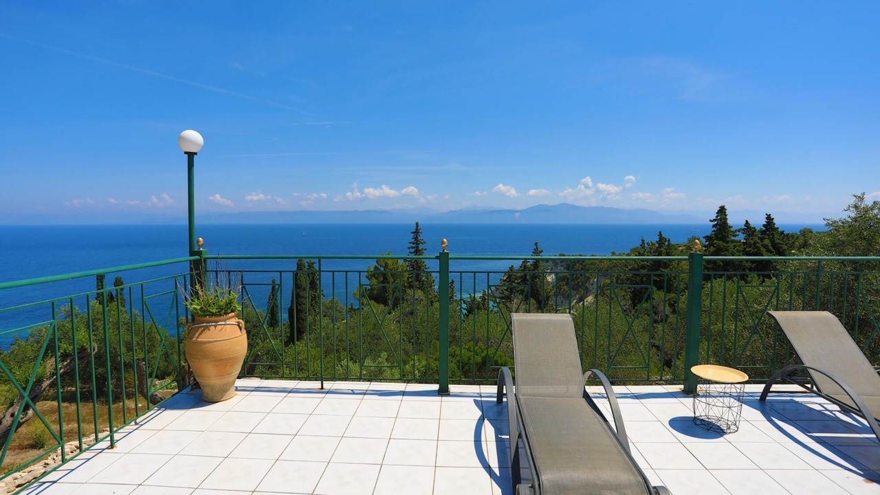 Photo of Patio Balcony in Koutsi