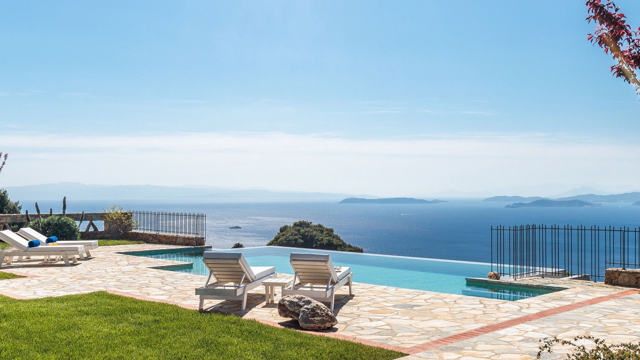 Photo of Outdoor in Glossa