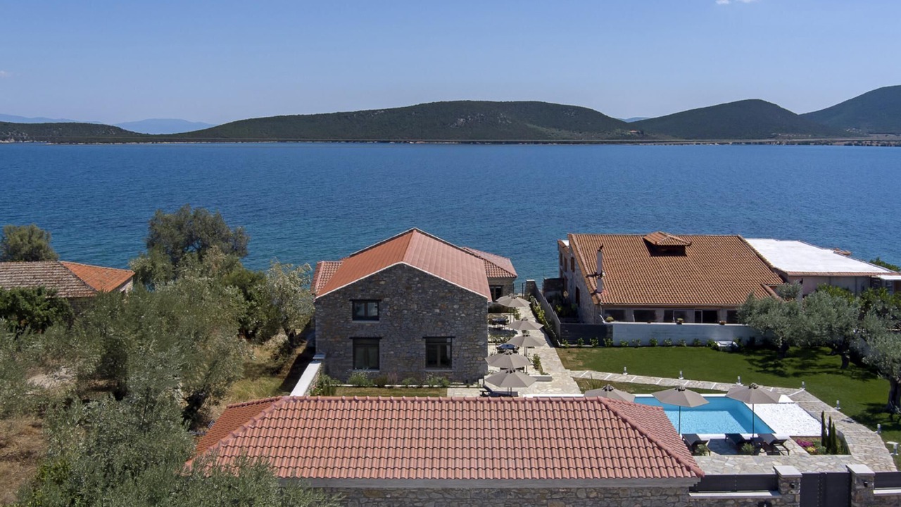 Photo of Outdoor in Sourpi