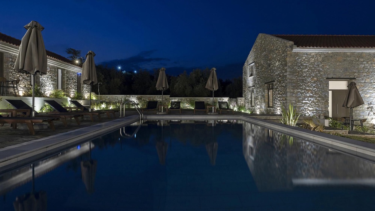 Photo of Outdoor in Sourpi