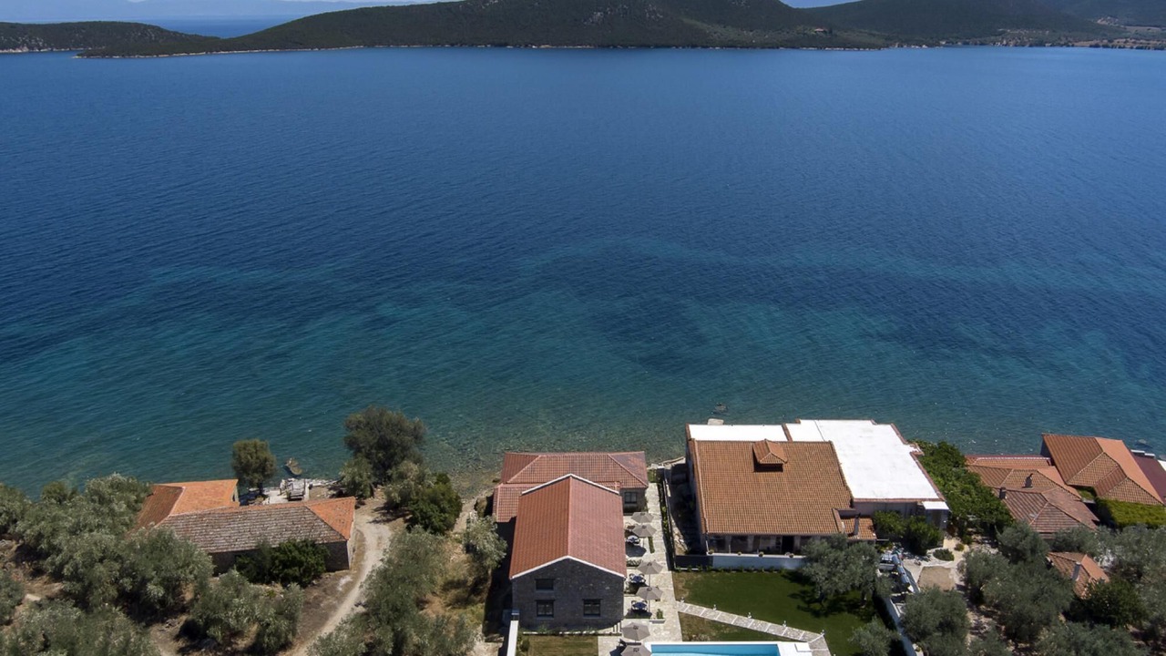 Photo of Outdoor in Sourpi