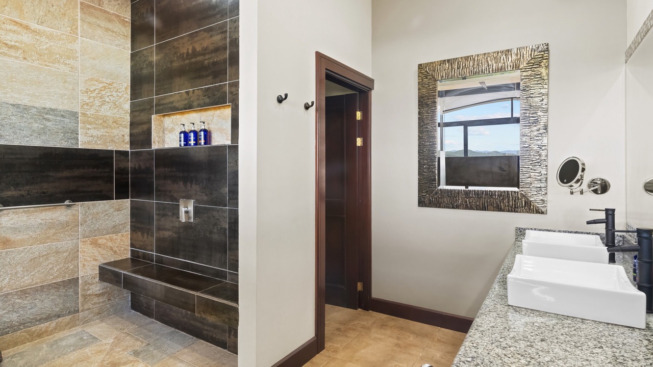 Photo of Bathroom in Coco