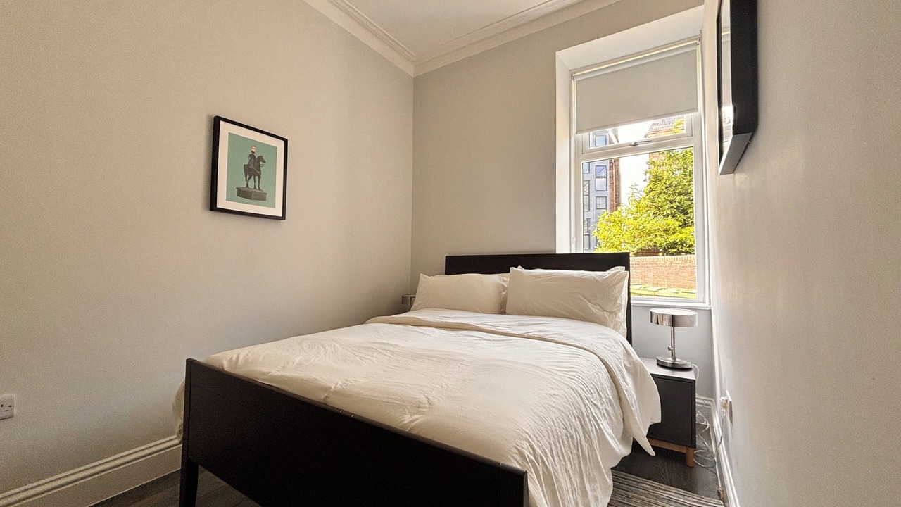Photo of Bedroom in Glasgow