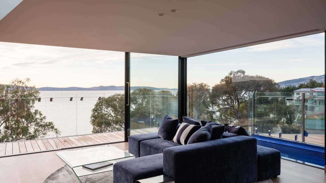 Photo of Livingroom in Battery Point