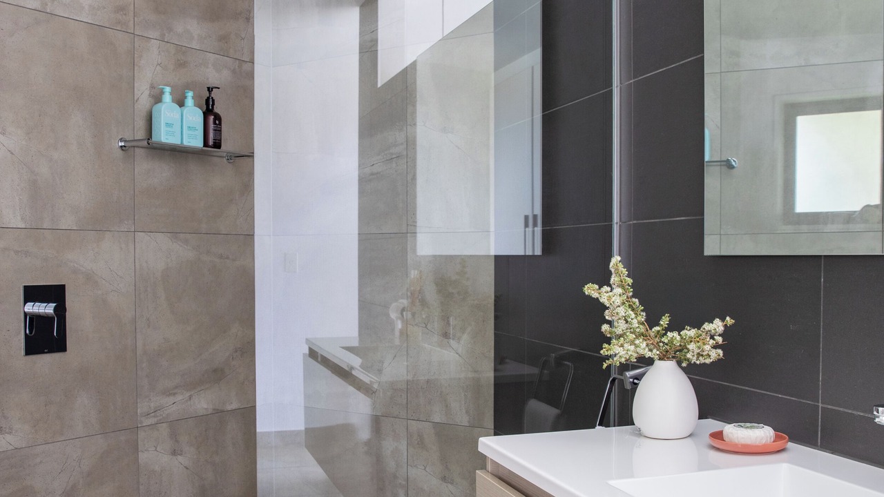 Photo of Bathroom in Coles Bay