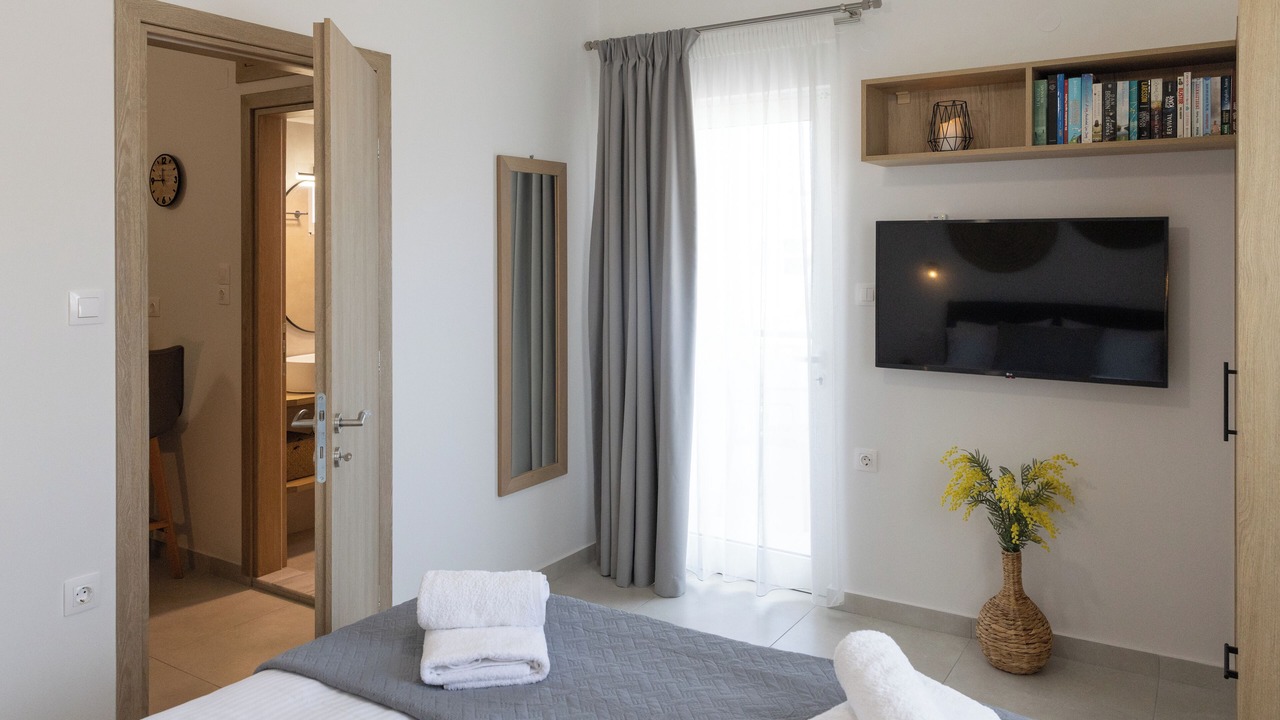 Photo of Bedroom in Malia