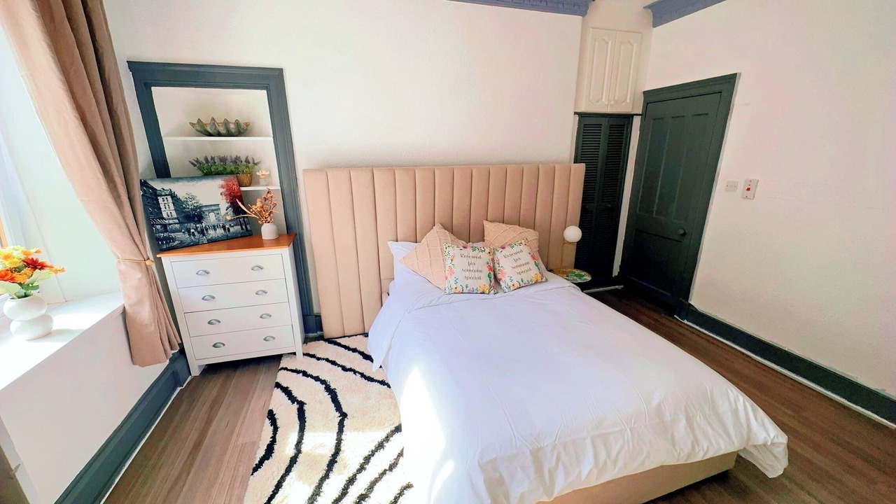 Photo of Bedroom in Bruntsfield