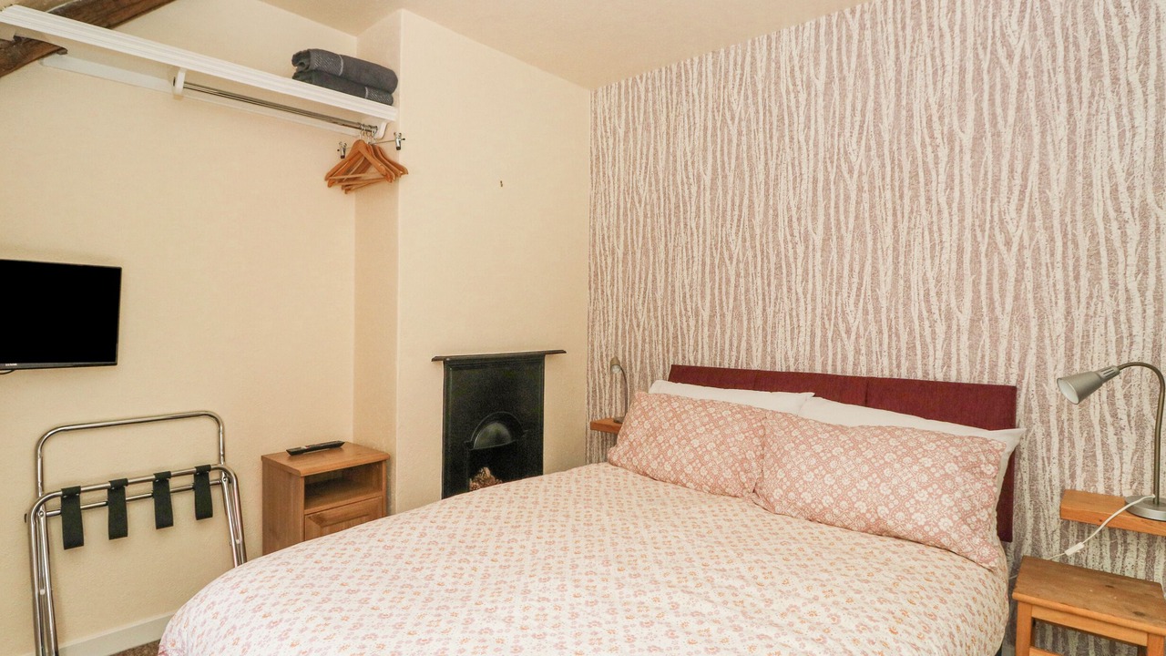 Photo of Bedroom in Glencoe