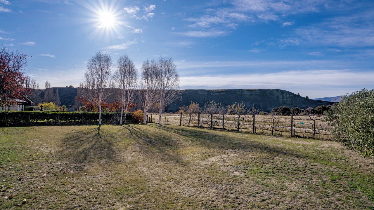 Photo of Outdoor in Albert Town