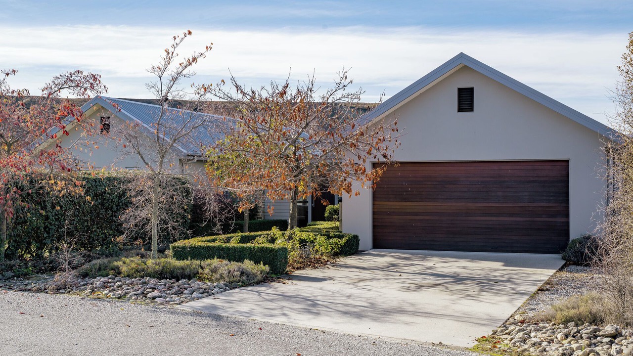 Photo of Outdoor in Albert Town