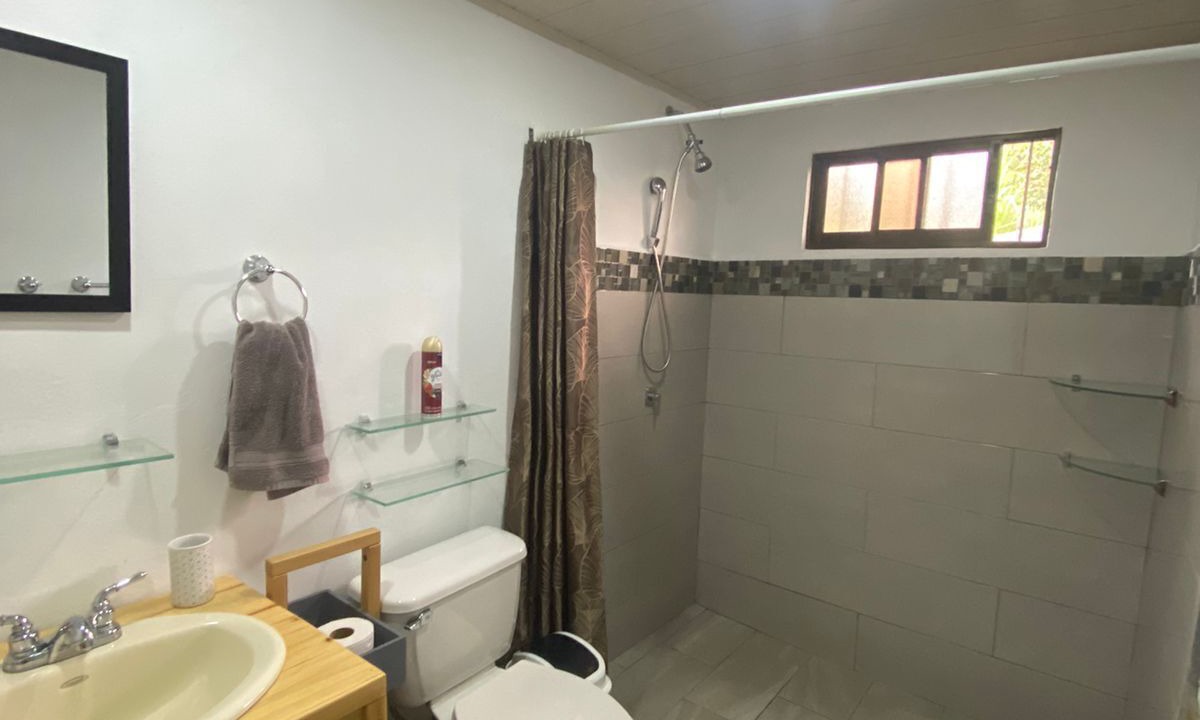 Photo of Bathroom in San Rafael de Heredia