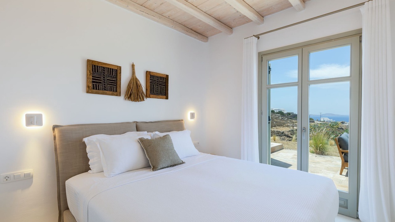 Photo of Bedroom in Houlakia