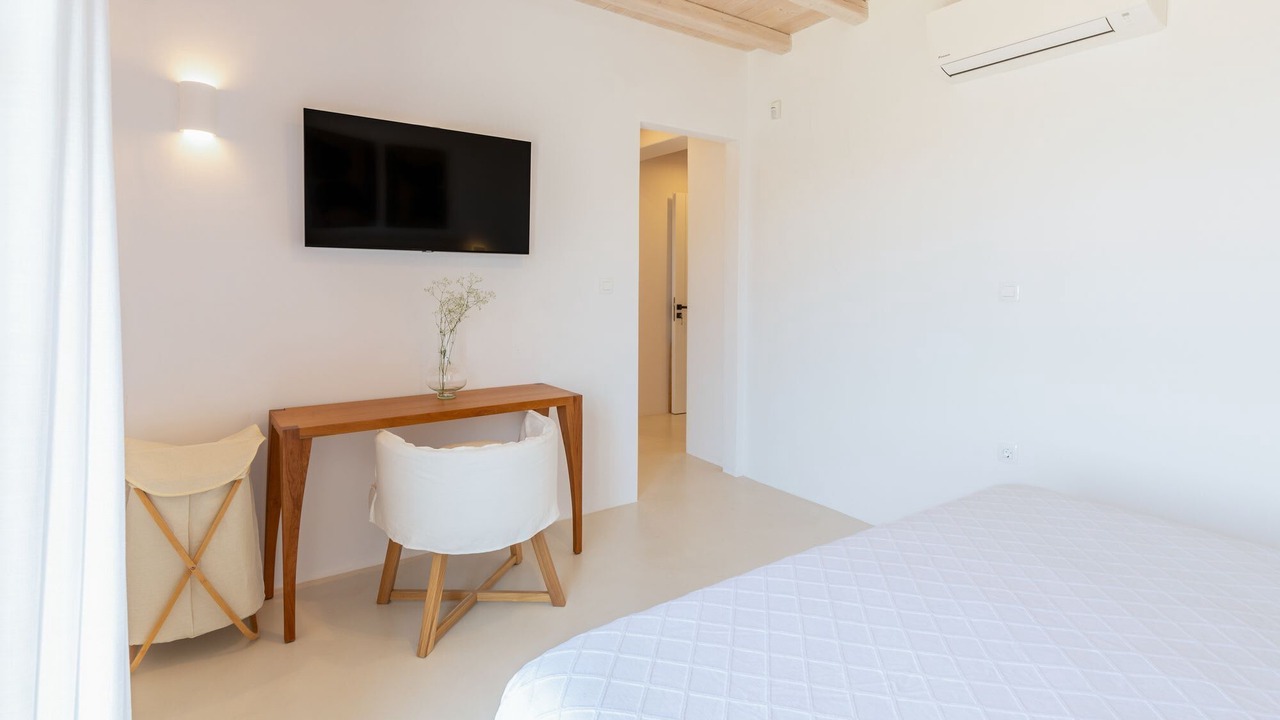 Photo of Bedroom in Houlakia