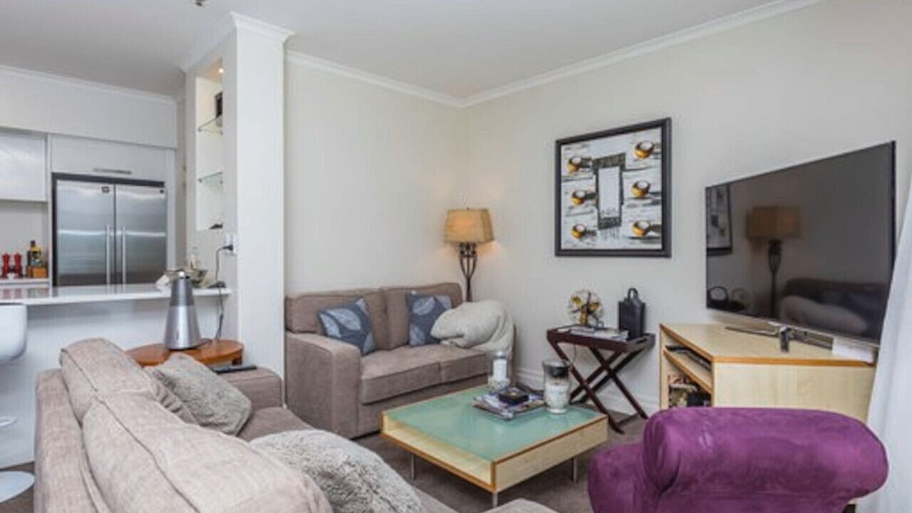 Photo of Livingroom in Auckland Central Business District