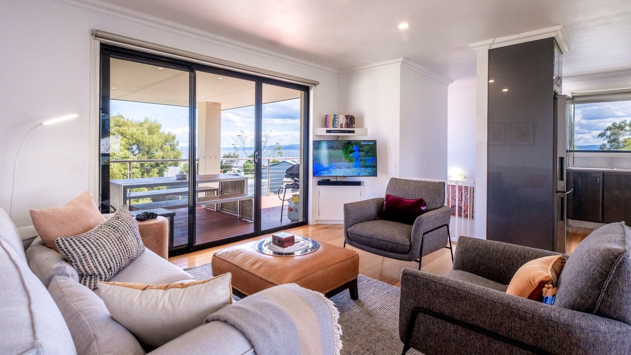 Photo of Livingroom in Coles Bay