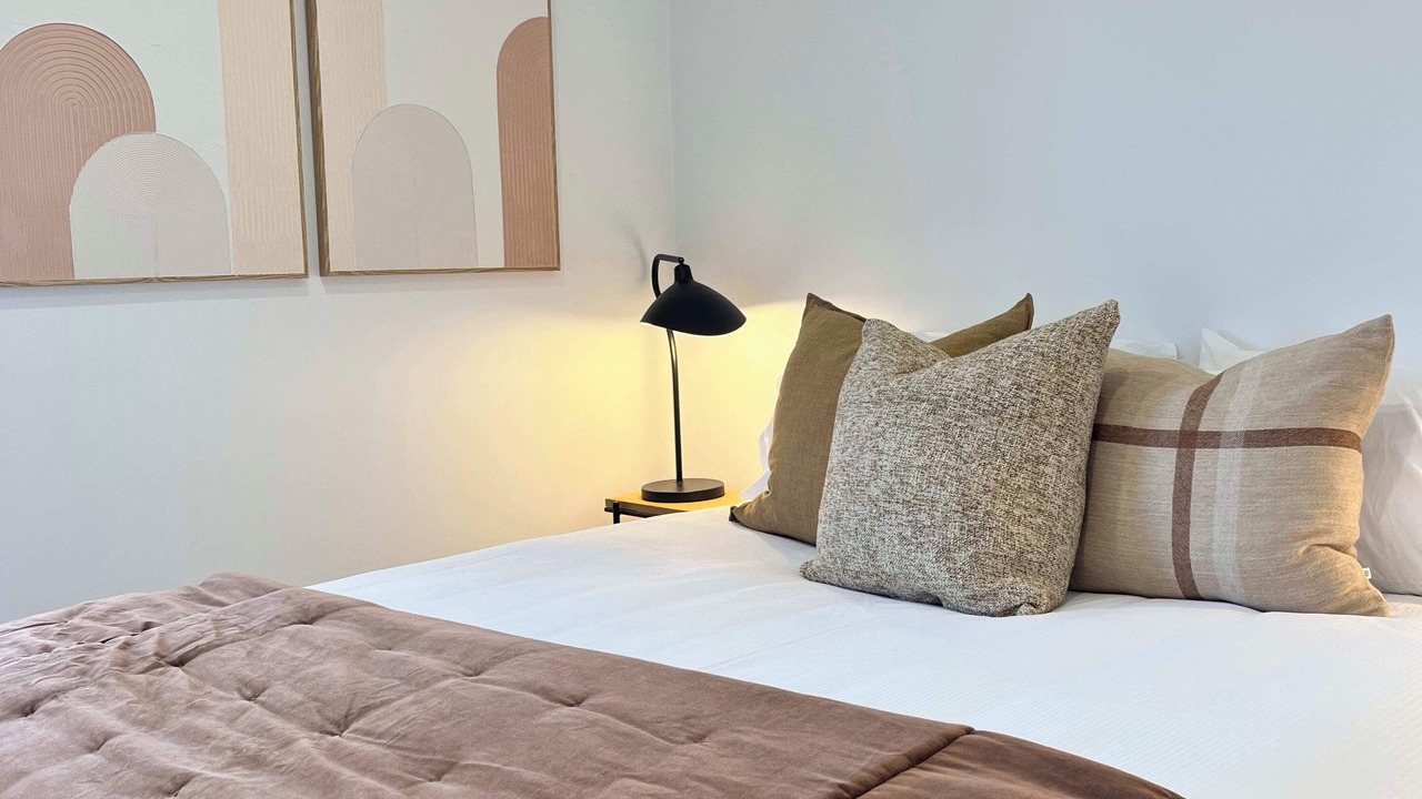 Photo of Bedroom in Albert Town