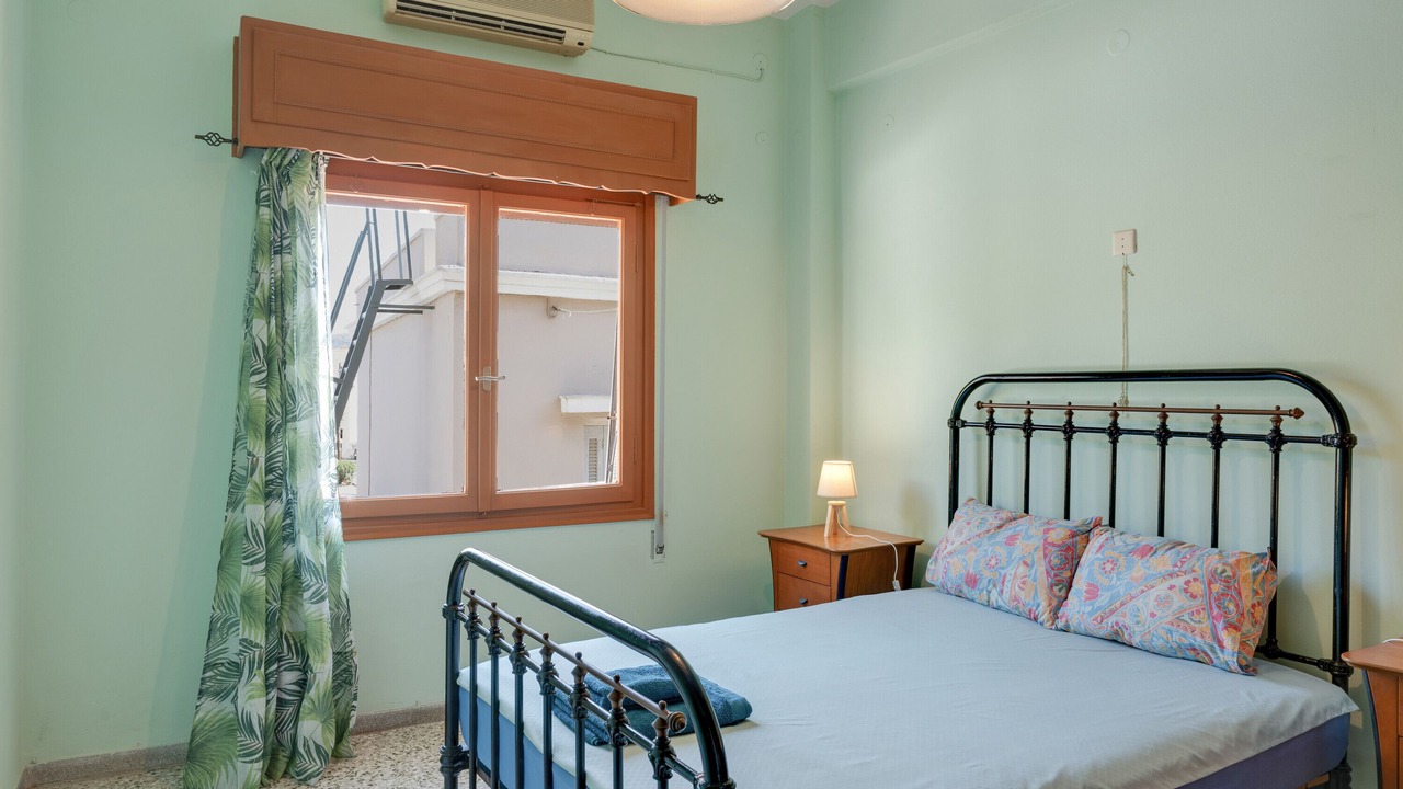 Photo of Bedroom in Ermoupoli