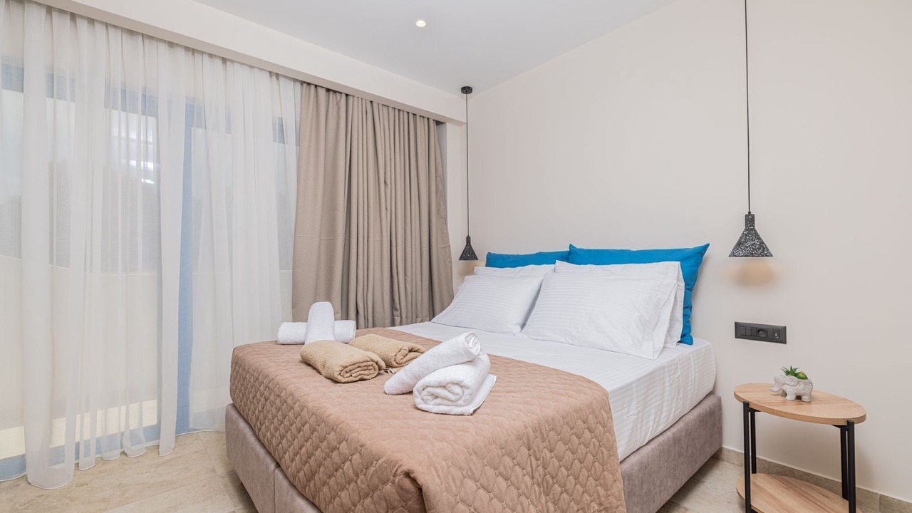 Photo of Bedroom in Alonia
