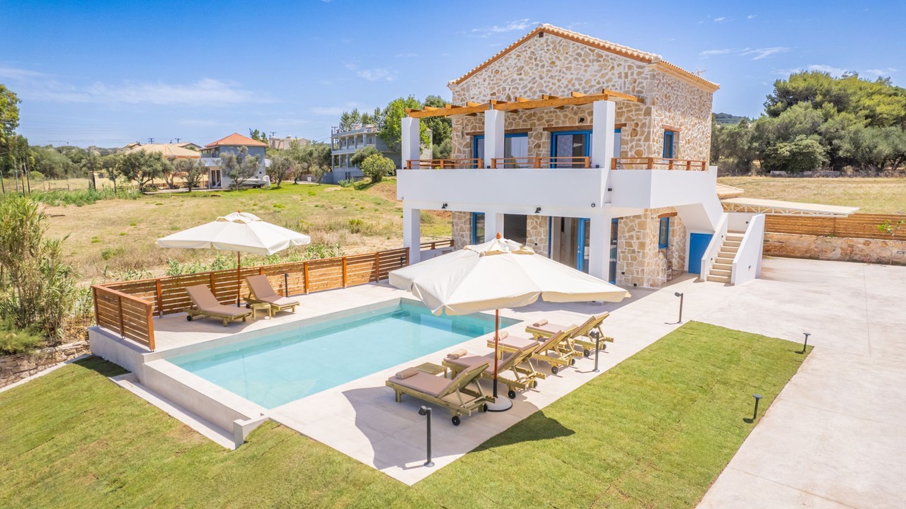 Photo of Outdoor in Alonia