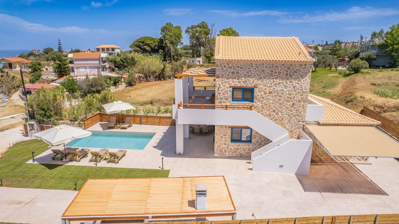 Photo of Outdoor in Alonia