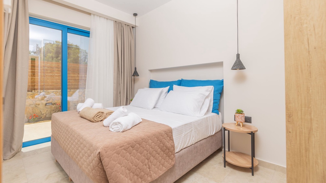 Photo of Bedroom in Alonia