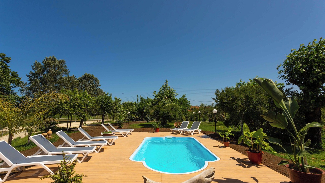 Photo of Outdoor in Roda