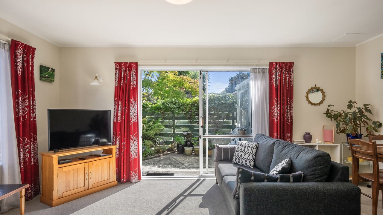 Photo of Livingroom in Paraparaumu Beach