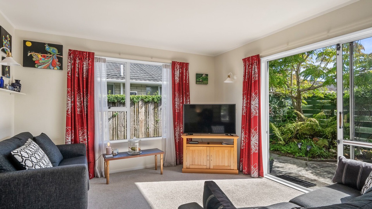 Photo of Livingroom in Paraparaumu Beach