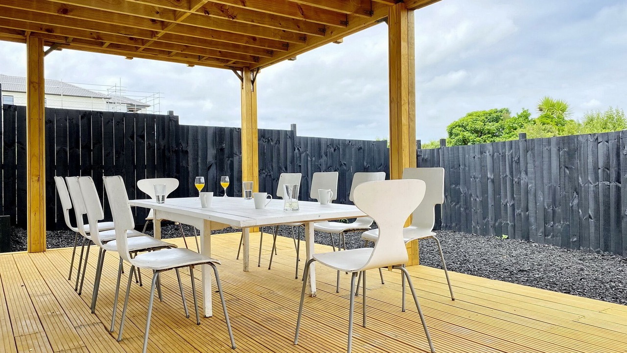 Photo of Outdoor in Flat Bush