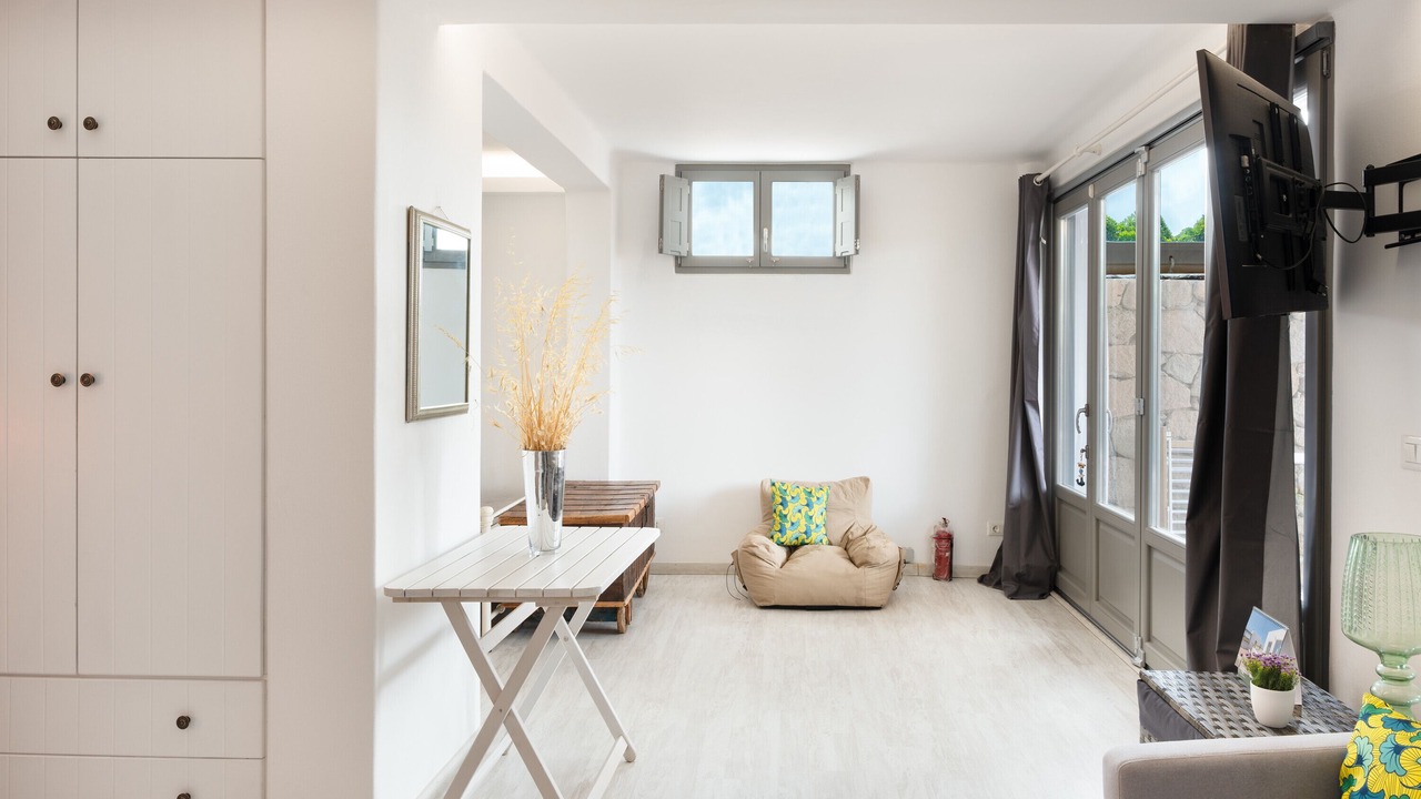 Photo of Livingroom in Milos