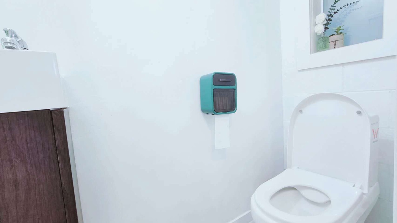Photo of Bathroom in Glenfield