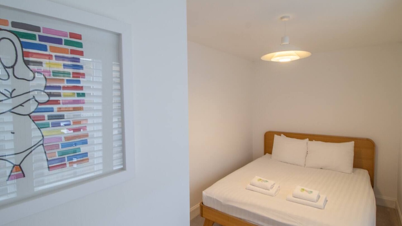 Photo of Bedroom in Kelvinbridge