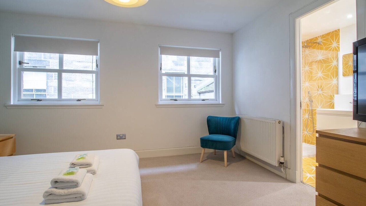 Photo of Bedroom in Kelvinbridge