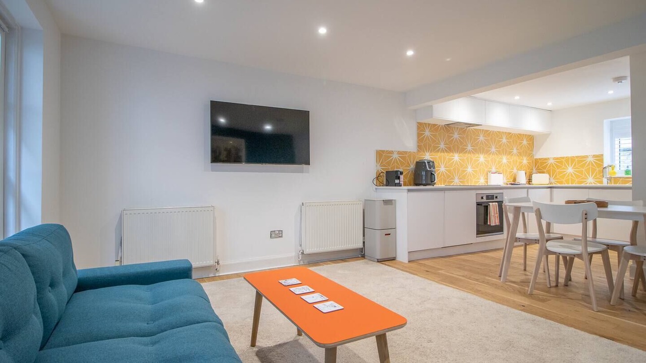 Photo of Livingroom in Kelvinbridge
