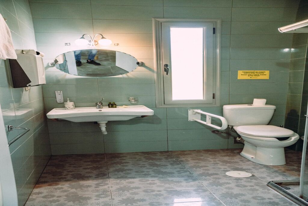 Photo of Bathroom in Mesolongi