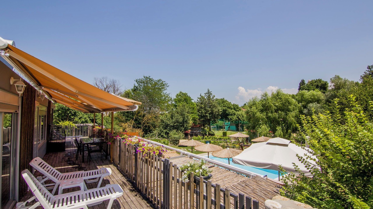 Photo of Patio Balcony in Tragilos