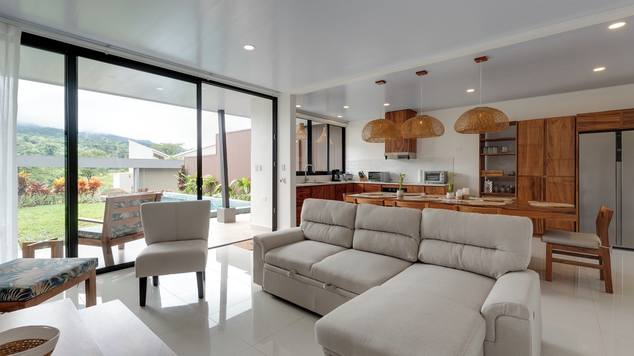 Photo of Livingroom in Arenal Hot Springs